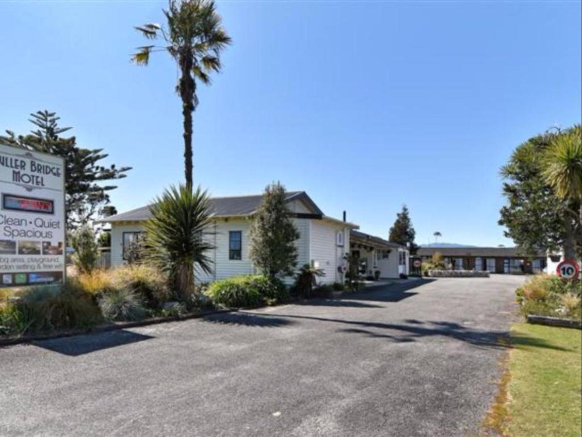 Buller Bridge Motel Westport Exterior photo